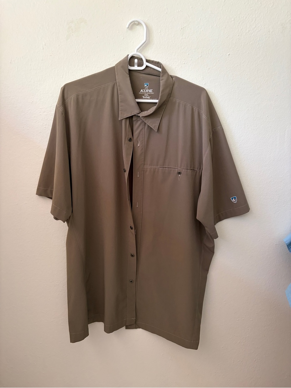 Kuhl Men's Short Sleeve Button-Down Shirt in Brown
